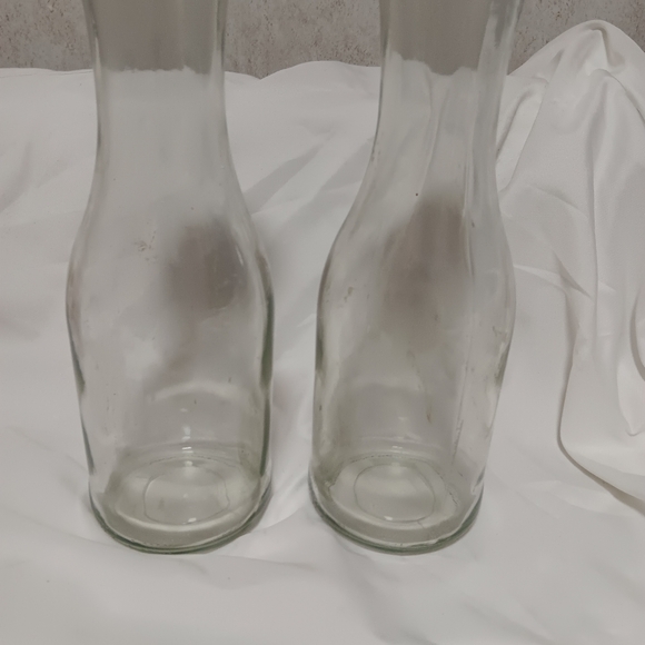 2 Paul Masson Since 1852 Glass Wine Bottles - Picture 4 of 4